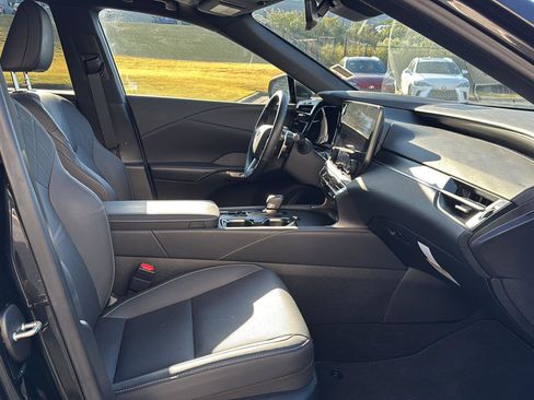 Certified 2025 Lexus RX 350 Premium image 10