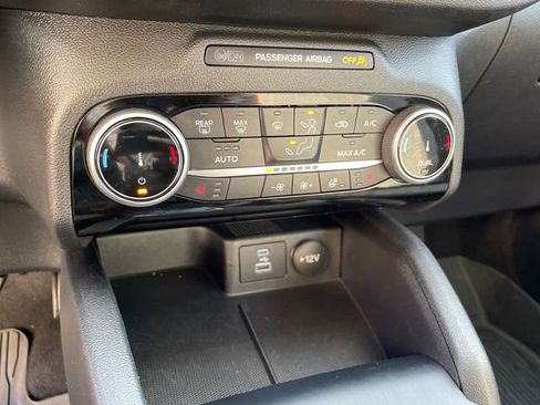 Certified 2022 Ford Escape SE w/ Convenience Package image 34