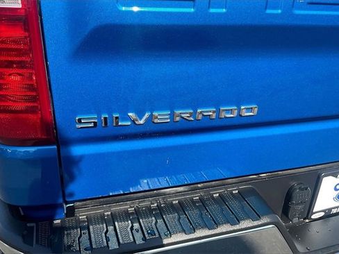 Used 2022 Chevrolet Silverado 1500 LT image 8