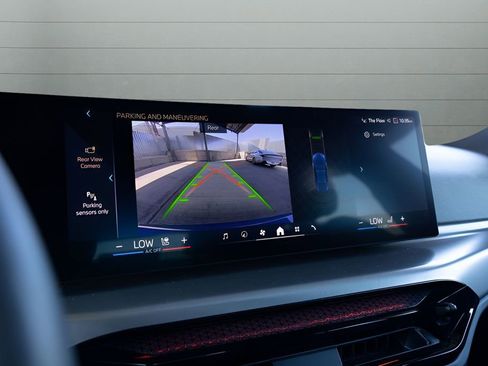 Used 2025 BMW 430i xDrive w/ M Sport Package image 20