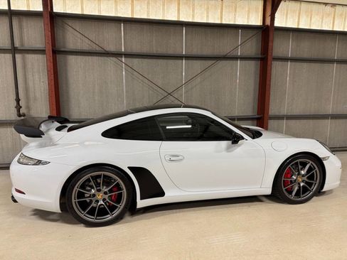Used 2016 Porsche 911 Carrera S image 30