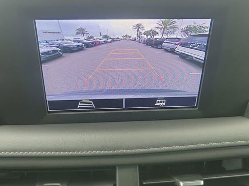 Used 2022 Chevrolet Tahoe LS w/ Driver Alert Package RWD image 27