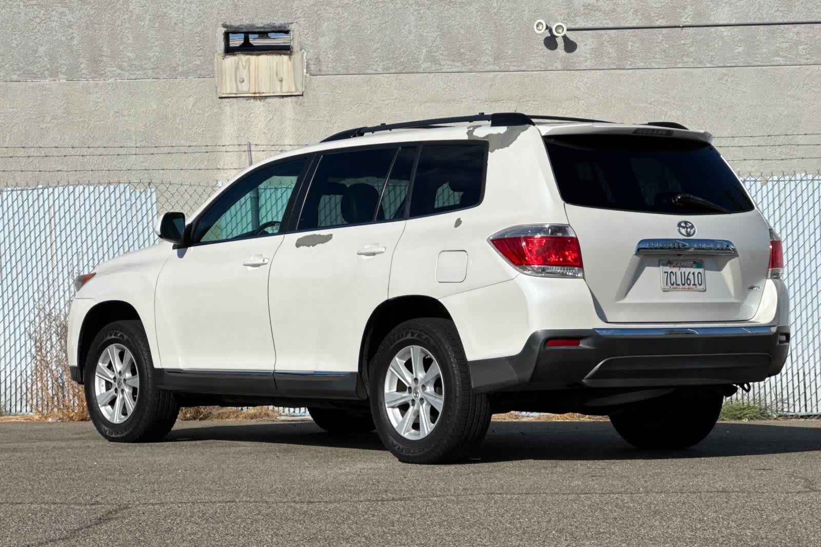Used 2013 Toyota Highlander SE AWD/4WD image 5