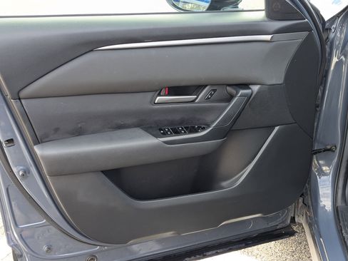 Used 2025 MAZDA CX-50 AWD 2.5 S w/ Preferred Package image 11