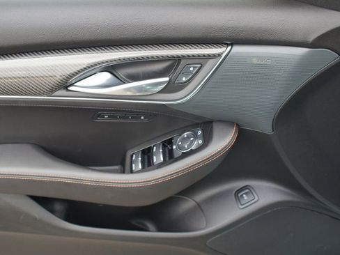 Used 2025 Cadillac CT5 Sport image 30