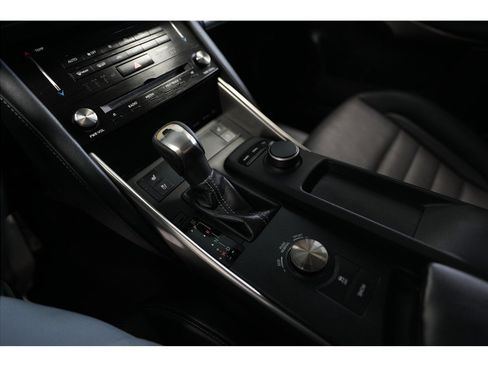 Used 2017 Lexus IS 200t F Sport w/ F Sport Package RWD image 20