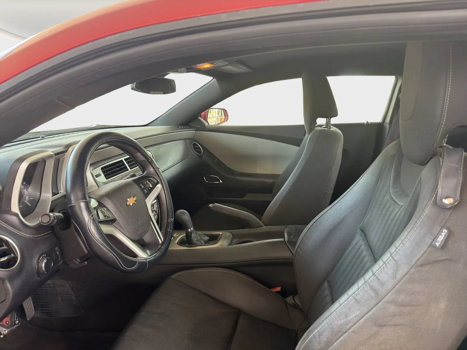 Used 2015 Chevrolet Camaro LS RWD image 8
