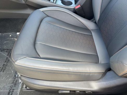 Certified 2025 Subaru Crosstrek 2.5i Limited image 23