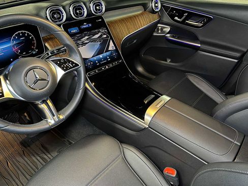 Certified 2025 Mercedes-Benz GLC 300 4MATIC image 34