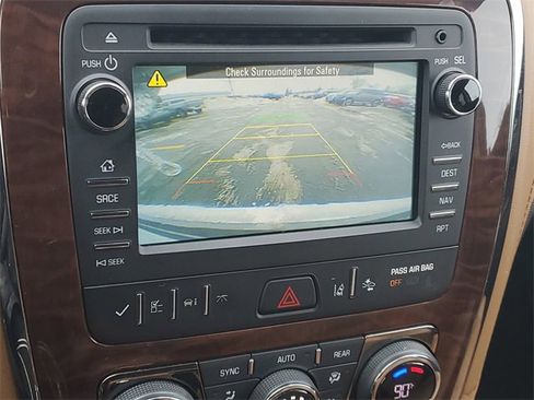 Used 2017 Buick Enclave Premium image 29