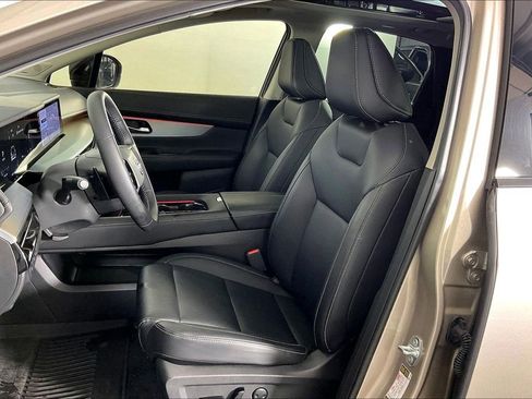 Certified 2025 Nissan Murano SL AWD/4WD image 34