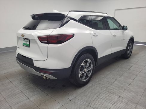 Used 2024 Chevrolet Blazer LT w/ Convenience Package FWD image 9