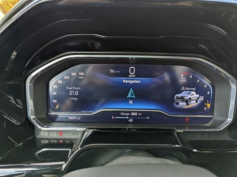 Used 2024 Chevrolet Silverado 1500 ZR2 image 31