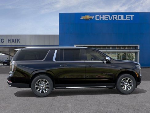 New 2026 Chevrolet Suburban Premier AWD/4WD image 5