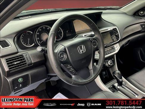 Used 2015 Honda Accord EX-L image 15