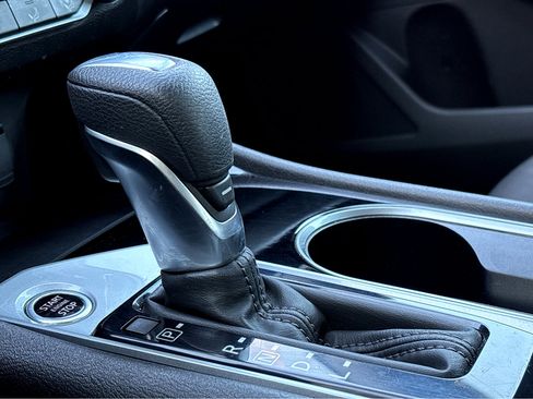 Certified 2024 Nissan Altima 2.5 SV image 17