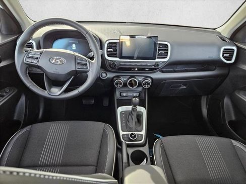 New 2026 Hyundai Venue SEL image 9