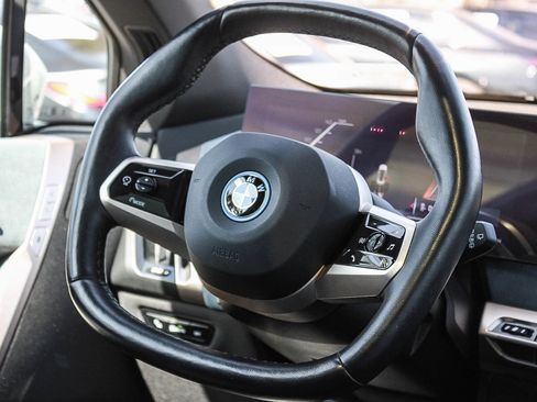 Used 2024 BMW iX xDrive50 w/ Sport Package AWD/4WD image 15