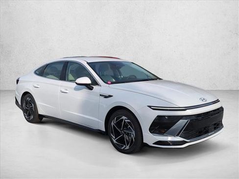 New 2026 Hyundai Sonata SEL FWD image 7