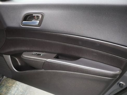 Used 2020 Acura ILX image 12