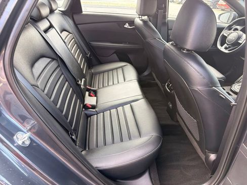 Used 2023 Kia Forte GT-Line w/ GT-Line Premium Package FWD image 17