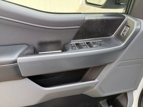 Used 2022 Ford F150 XLT w/ Equipment Group 302A High image 12