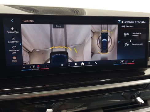 Used 2026 BMW X7 xDrive40i w/ M Sport Package image 38