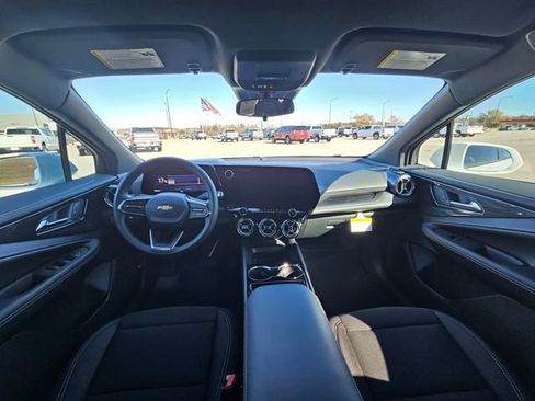 New 2026 Chevrolet Blazer EV LT image 12