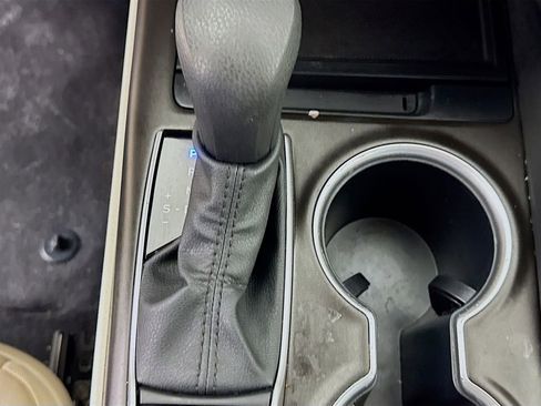 Used 2024 Toyota Camry LE image 22