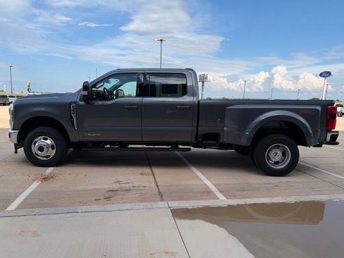 New 2026 Ford F350 Lariat w/ Lariat Premium Package AWD/4WD image 3