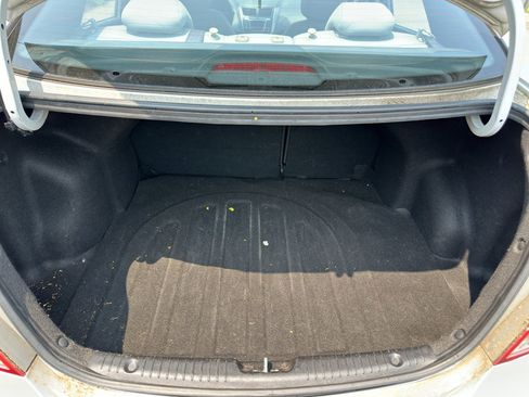 Used 2015 Hyundai Accent GLS FWD image 13
