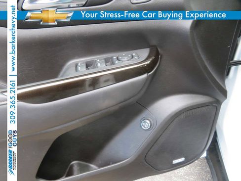 Used 2023 GMC Acadia AT4 w/ Preferred Package image 14