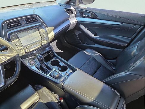 Used 2018 Nissan Maxima 3.5 SL image 12