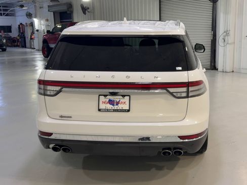 Used 2022 Lincoln Aviator Reserve w/ Equipment Group 201A AWD/4WD image 8
