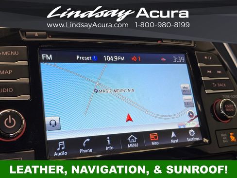 Used 2017 Nissan Maxima Platinum FWD image 17
