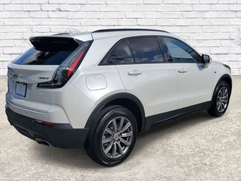 Certified 2023 Cadillac XT4 Sport FWD image 4
