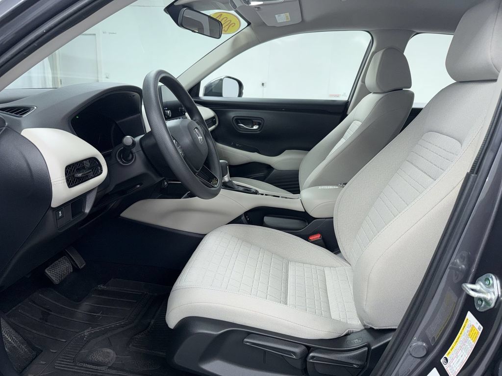 Used 2024 Honda HR-V LX image 15