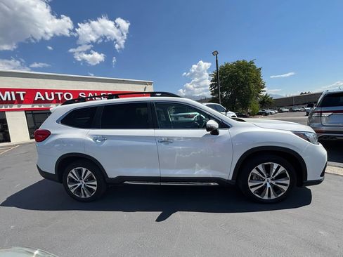 Used 2021 Subaru Ascent Touring w/ Popular Package #2A image 3