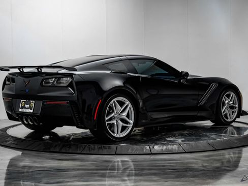 Used 2019 Chevrolet Corvette ZR1 image 19
