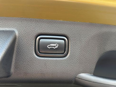 Used 2024 Kia Seltos SX w/ SX Sunroof Package AWD/4WD image 36