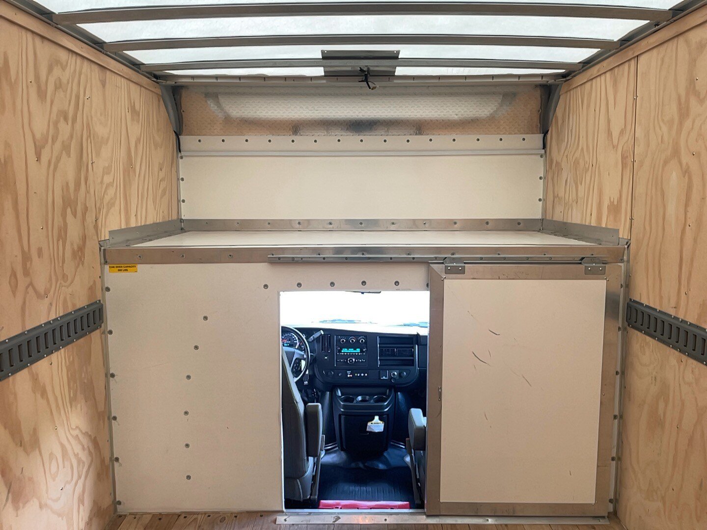 Used 2023 GMC Savana 4500 w/ Power Convenience Package RWD image 14