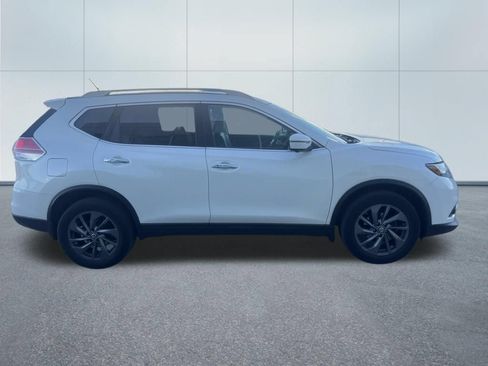 Used 2016 Nissan Rogue SL w/ SL Premium Package AWD/4WD image 2