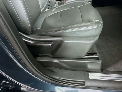 Used 2020 Chevrolet Silverado 1500 LT w/ All-Star Edition image 23