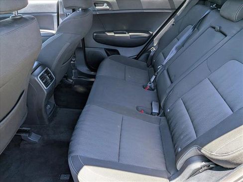 Used 2017 Kia Sportage LX AWD/4WD image 17