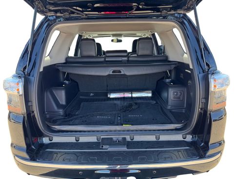 Used 2016 Toyota 4Runner Limited AWD/4WD image 19