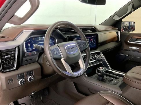 Used 2023 GMC Sierra 1500 Denali AWD/4WD image 17