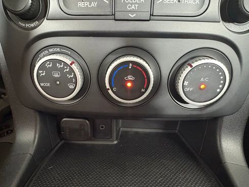 Used 2012 MAZDA MX-5 Miata Touring RWD image 27