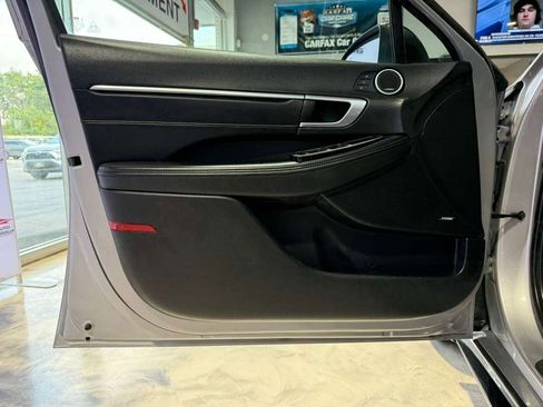 Used 2023 Hyundai Sonata Limited w/ Cargo Package image 14