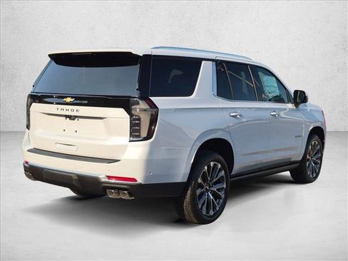 New 2026 Chevrolet Tahoe High Country AWD/4WD image 2