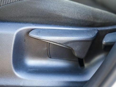 Used 2018 Toyota C-HR XLE image 24